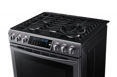 30" Samsung Gas Range with 18K Dual Power Burner, 5.8 cu.ft NX58K9500WG