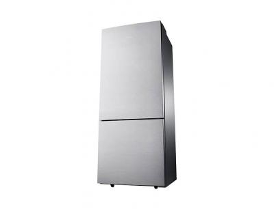 28" Samsung Counter Depth Refrigerator with 15.0 cu. ft. Capacity - RL1505SBASR/AA