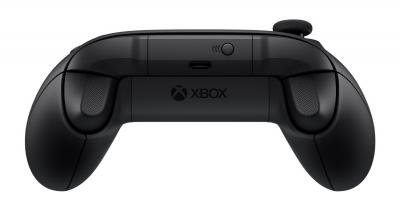 Xbox Wireless Controller in Black - QAT-00001